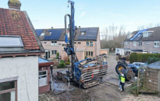 Vroling_Hem_Bron-boren